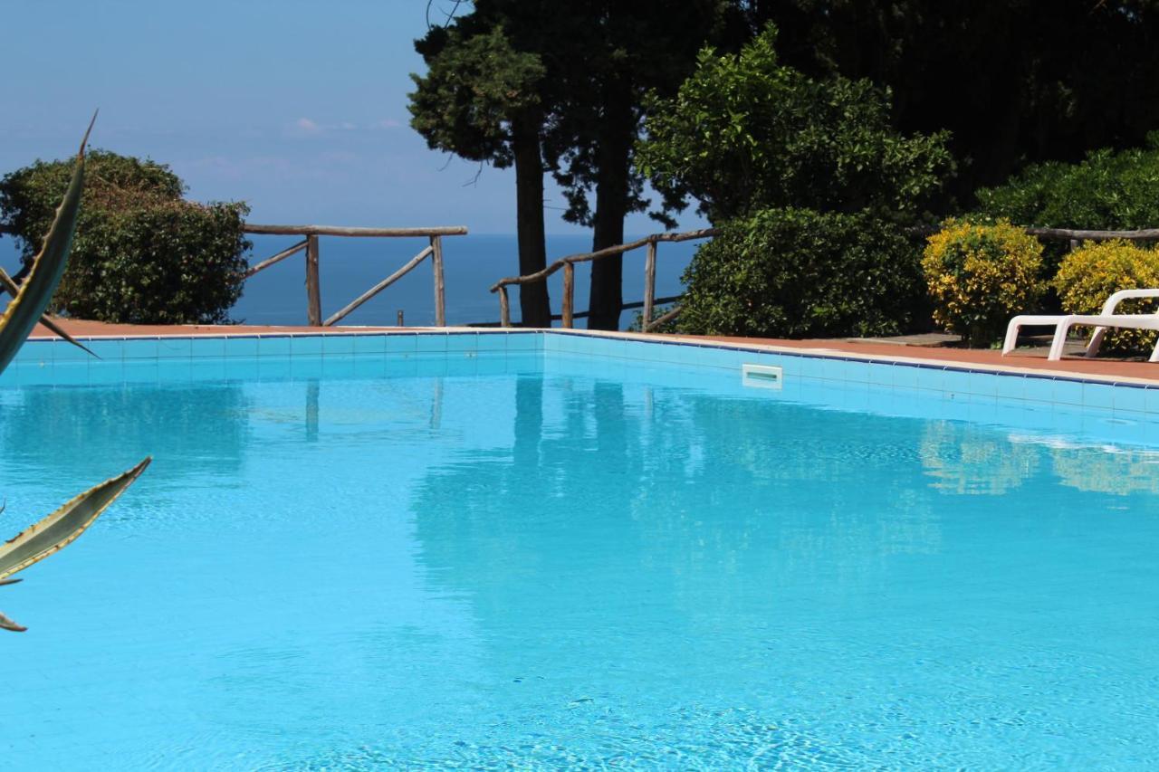 Casa Vacanze Marzano Guest House Tropea Exterior photo