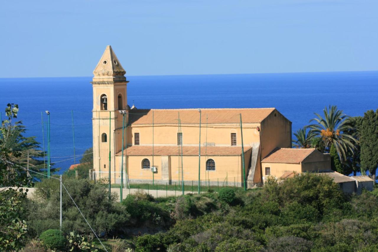 Casa Vacanze Marzano Guest House Tropea Exterior photo